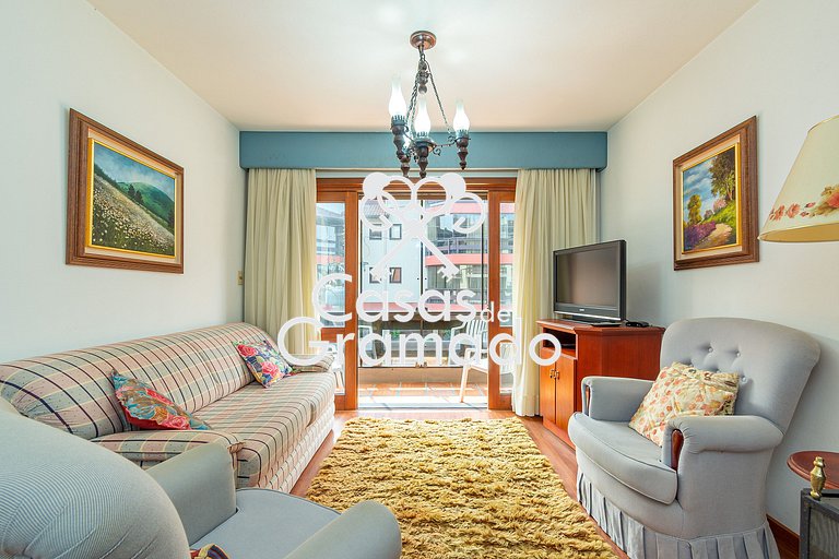 Impeccable 2 Bedroom Apartment in the Center of Gramado