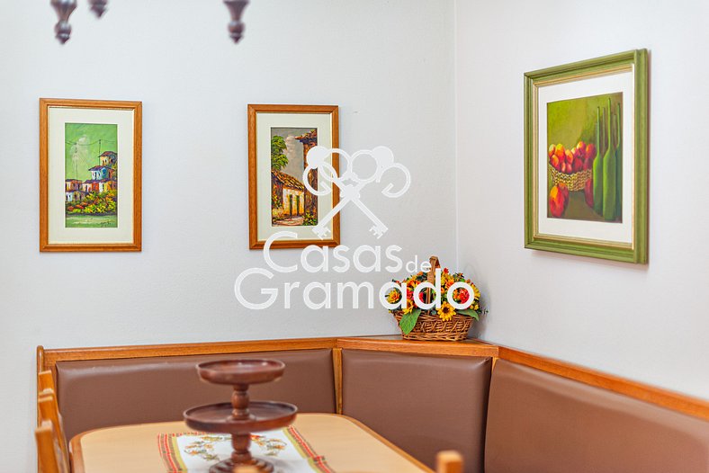 Impeccable 2 Bedroom Apartment in the Center of Gramado