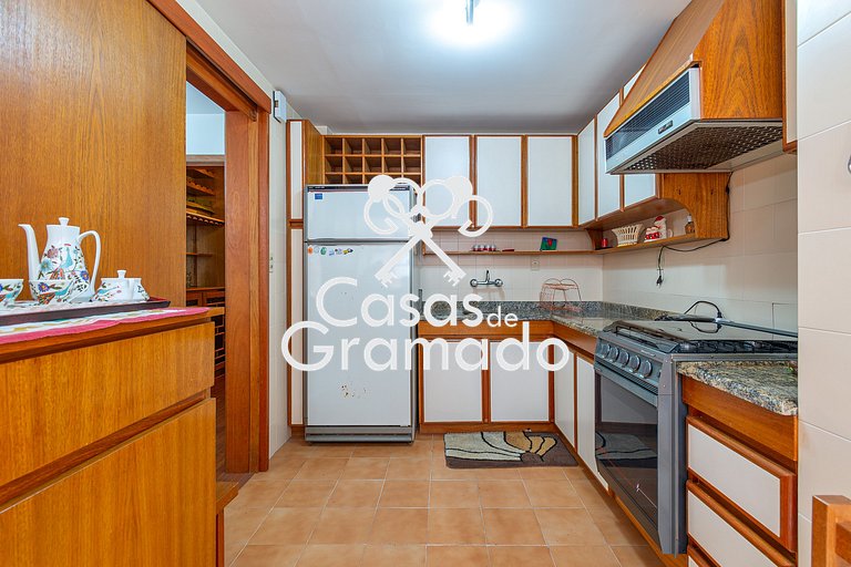 Impeccable 2 Bedroom Apartment in the Center of Gramado